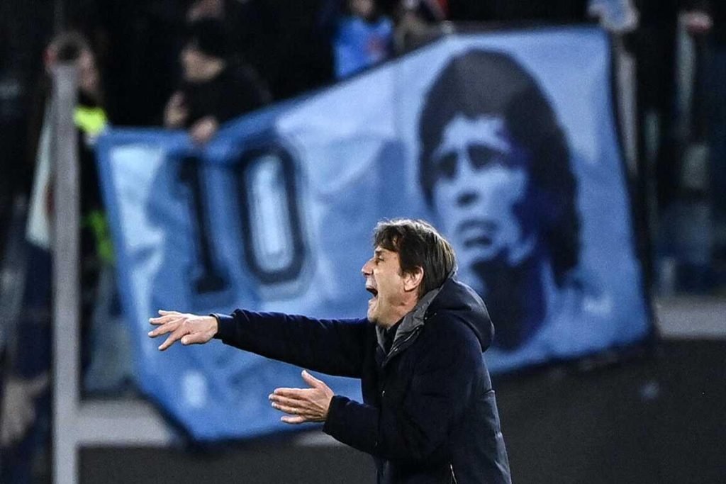 Napoli e Inter si sfidano a reti inviolate: segui la diretta e scopri le foto del match