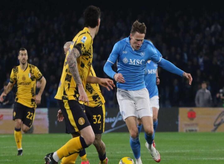 Napoli sfida l'Inter, corsa serrata per il quarto posto tra sei squadre
