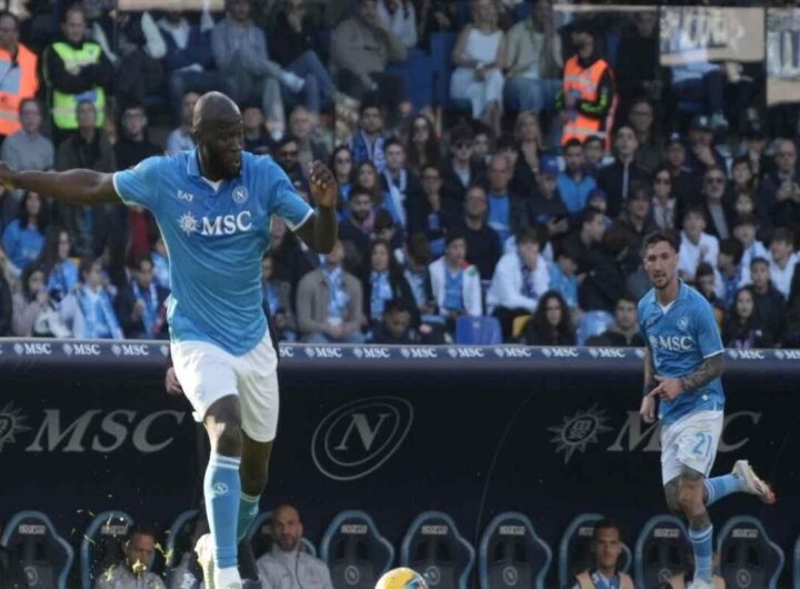 Napoli supera la Fiorentina con un 2-1 avvincente