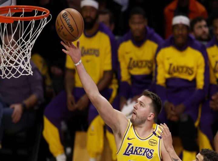 Nba: il duello tra James e Doncic riporta i Lakers alla vittoria