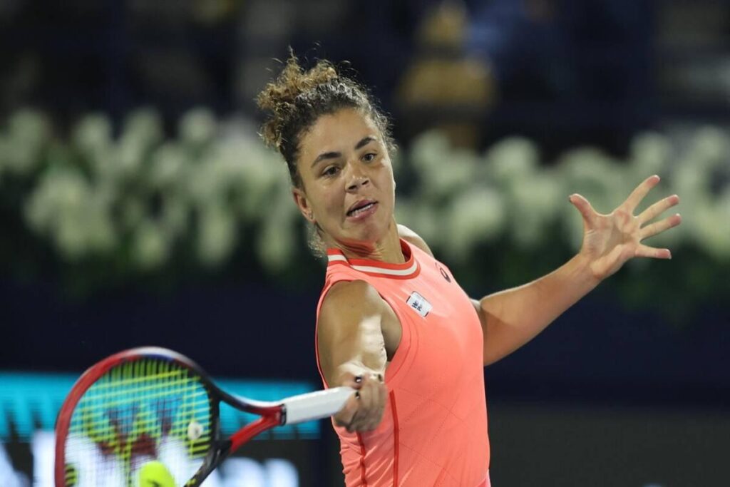 Paolini supera le difficoltà e conquista gli ottavi a Indian Wells