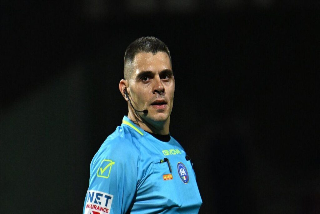 Sozza dirige il big match Napoli-Milan, Chiffi in campo per Inter-Udinese