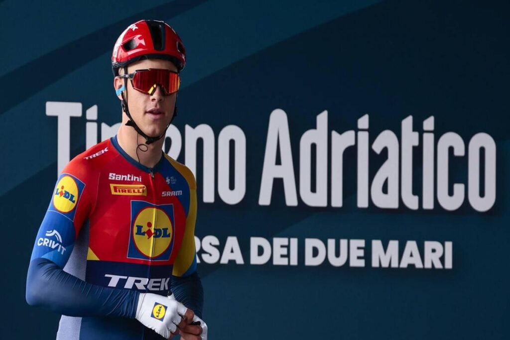 Tirreno-Adriatico: Ganna brilla nella seconda tappa a Milano