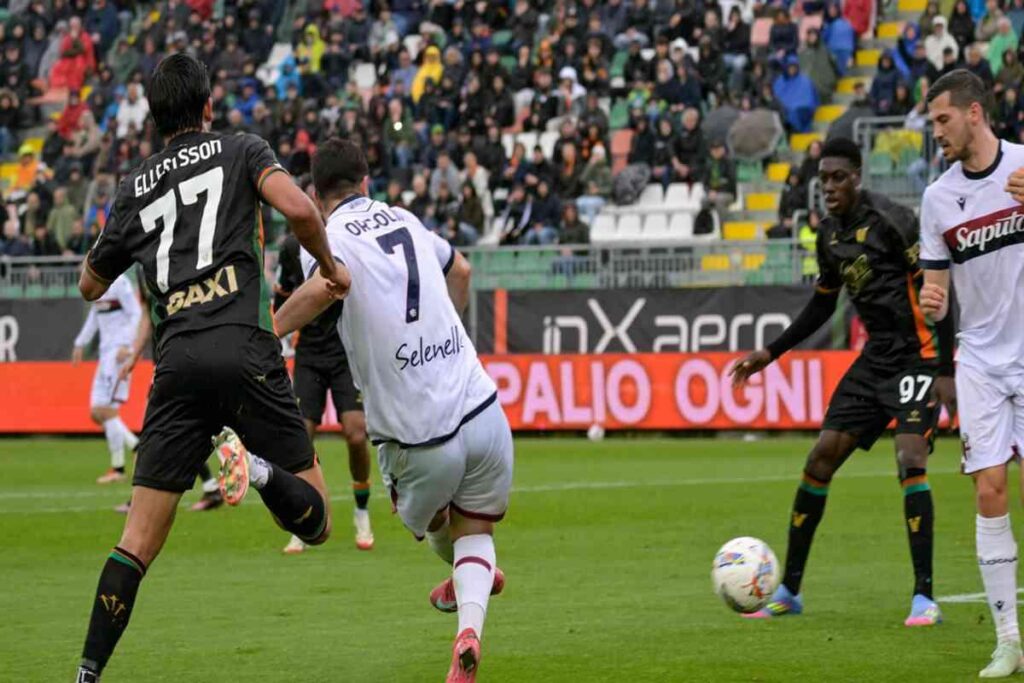 Venezia sfida il Bologna ma cade in casa: 0-1 decisivo per gli emiliani
