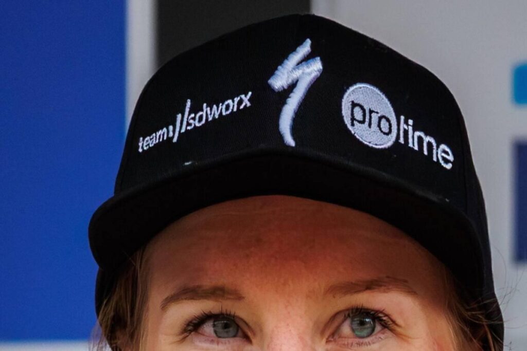 Wiebes trionfa alla Milano-Sanremo donne: una vittoria olandese che fa storia