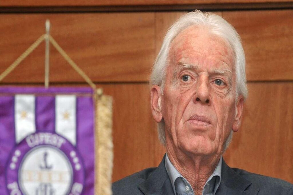 Addio a Leo Beenhakker, il leggendario allenatore di Real Madrid e Ajax