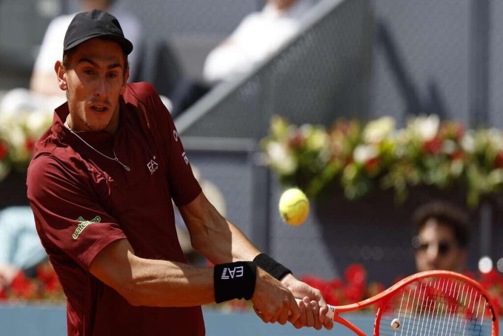 Arnaldi sorprende Tiafoe e conquista i quarti a Madrid