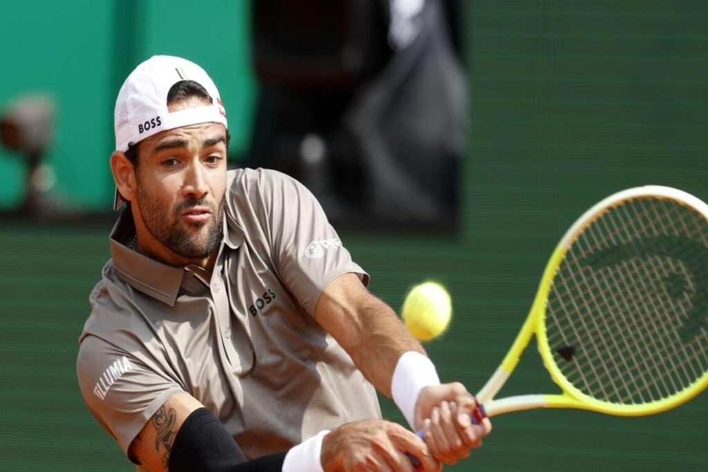 Berrettini trionfa su Zverev e conquista gli ottavi a Montecarlo