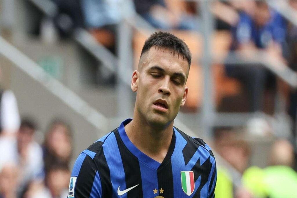 Champions: Lautaro guida l'Inter verso la sfida con il Barcellona