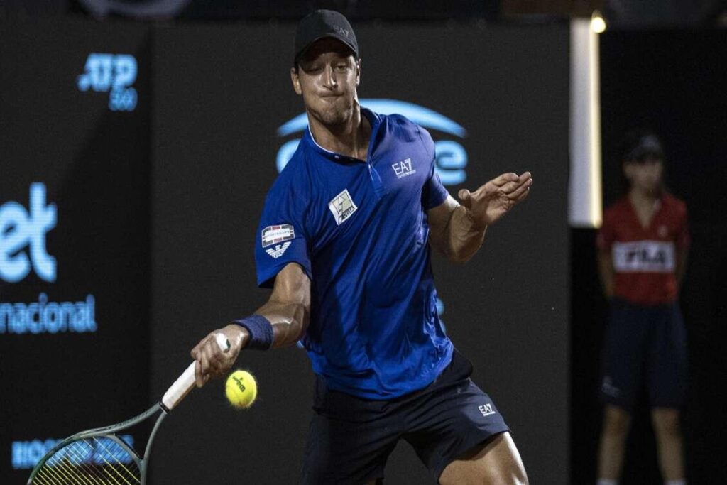 Darderi conquista i quarti a Marrakech: un passo avanti nel tennis italiano