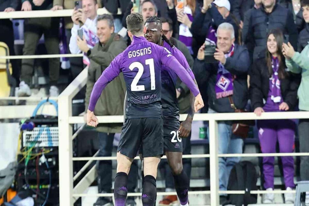 Fiorentina, Gosens costretto a restare ai box per un edema al ginocchio