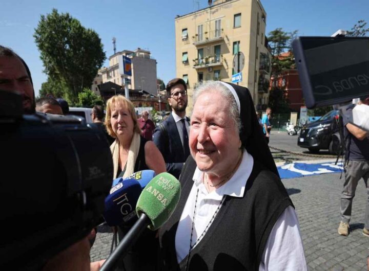 Funerali di Suor Paola: omaggio in Campidoglio e l'ultimo saluto venerdì
