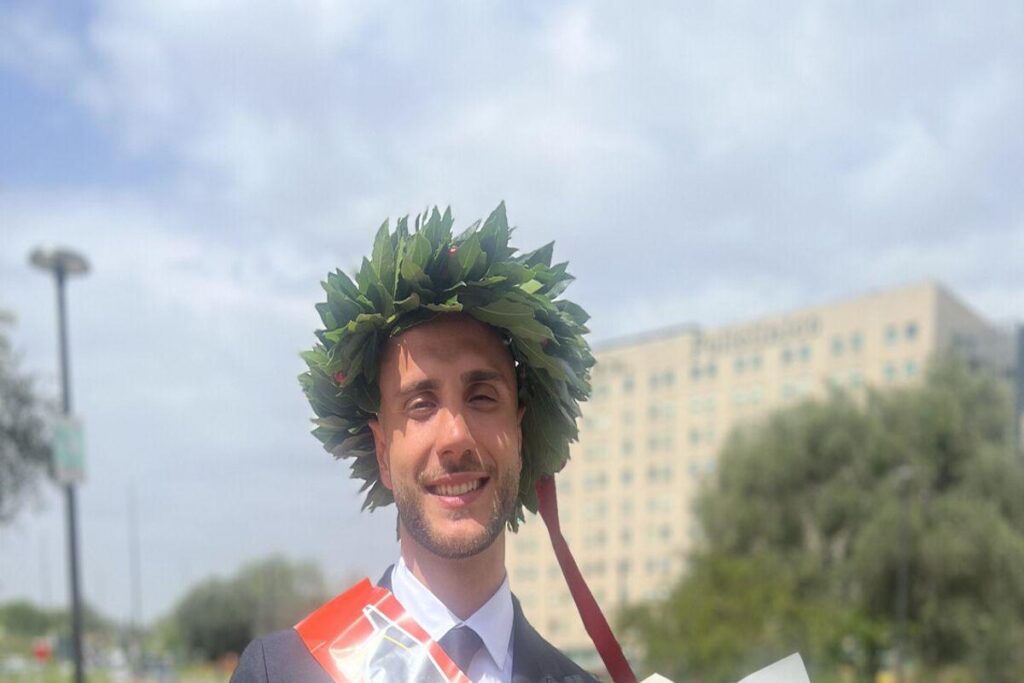 Hadi Tiranvalipour conquista la laurea a Roma con il taekwondo