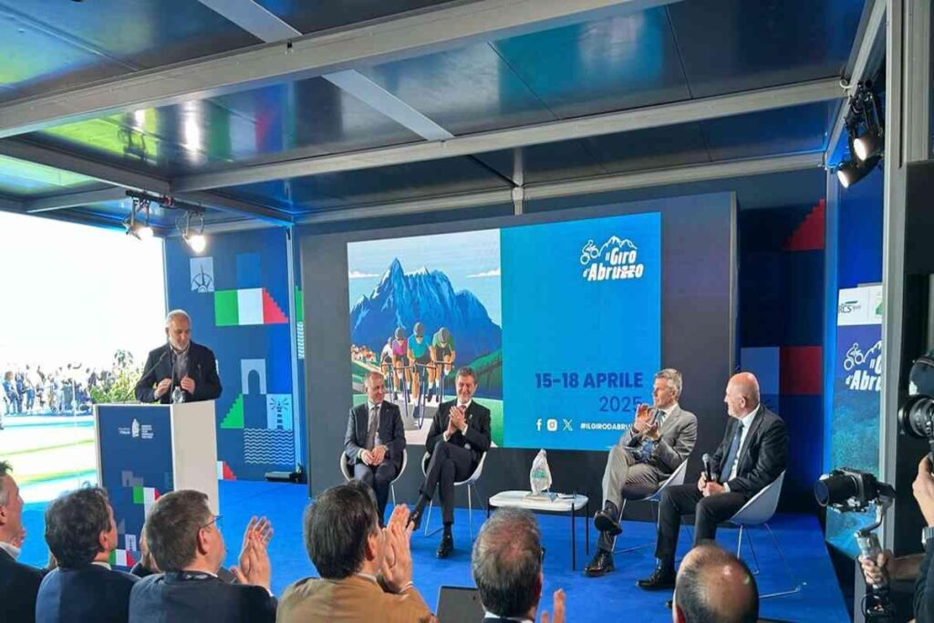 Il Giro d'Abruzzo: una corsa emozionante sotto il Vespucci