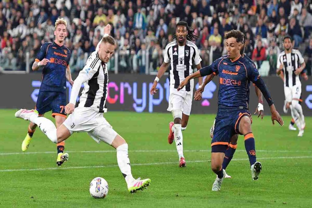 Juventus conquista la vittoria contro il Lecce con un 2-1 emozionante