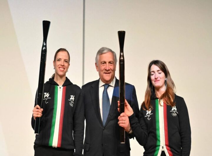 Le torce di Milano-Cortina brillano all'Expo di Osaka