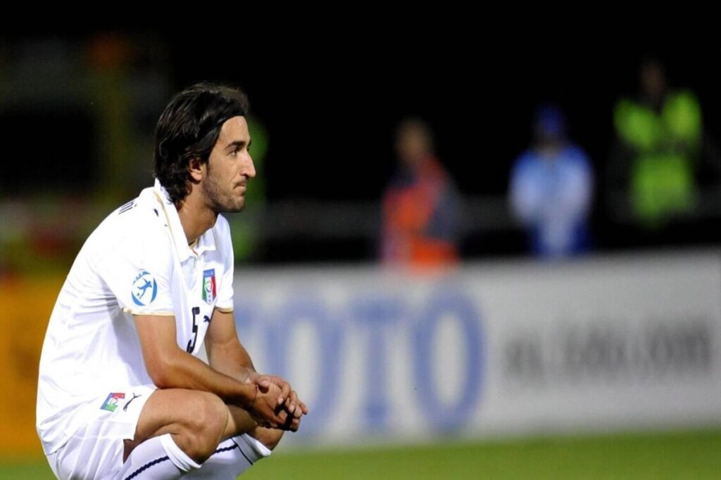 Livorno onora Morosini con una maglia speciale in campo