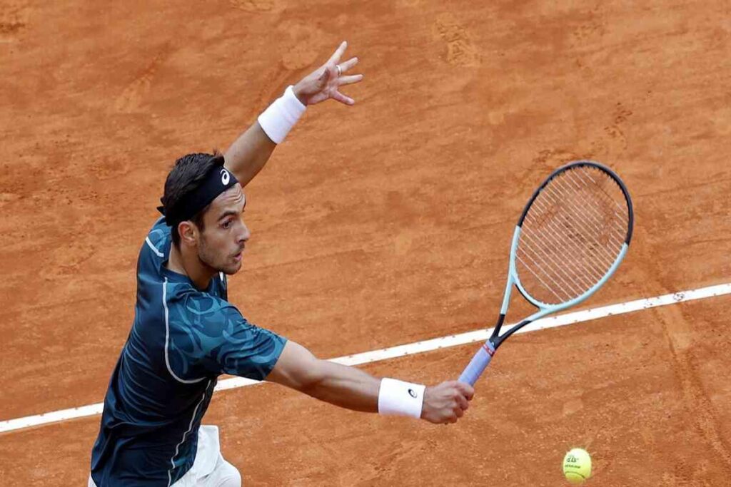 Musetti trionfa a Montecarlo: ora si prepara al derby con Berrettini