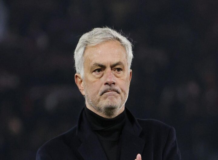 Papa Francesco elogia Mourinho: l'umiltà come chiave della grandezza autentica