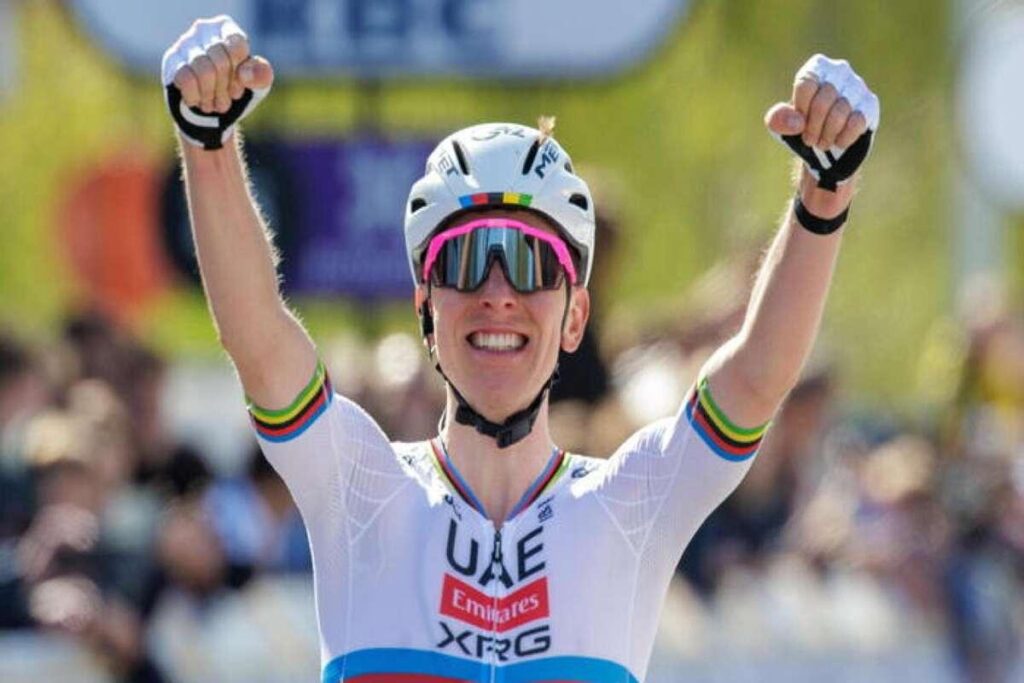 Pogacar conquista il Giro delle Fiandre con una performance straordinaria