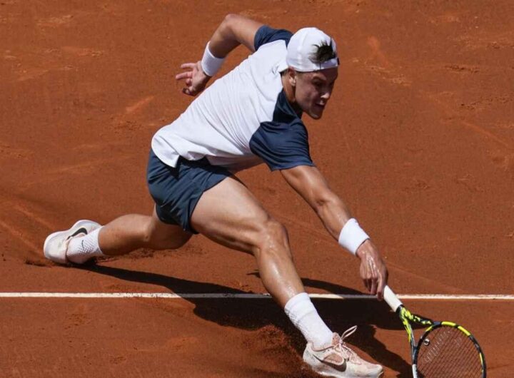 Rune conquista la finale a Barcellona dopo il ko di Khachanov