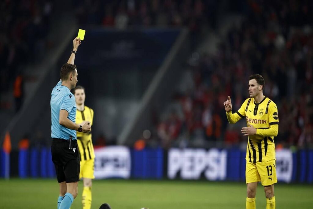 Schärer, l'arbitro svizzero che guiderà la sfida Bayern-Inter in Champions League