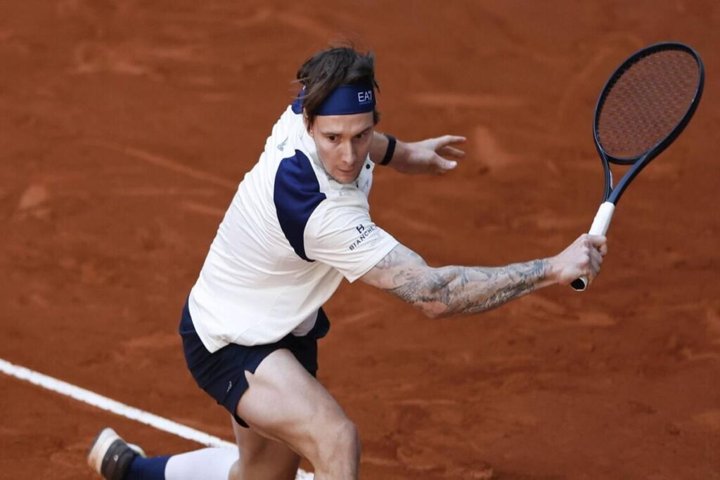 Tennis a Madrid: la corrente elettrica torna in campo