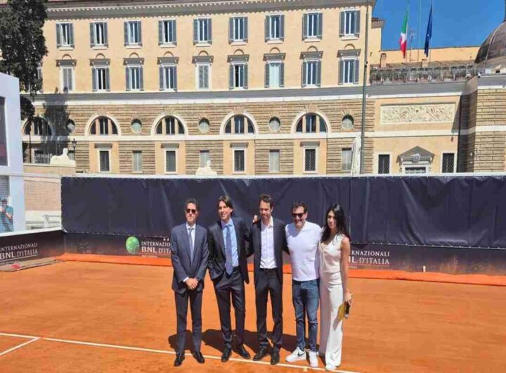Tennis a Piazza del Popolo: il nuovo campo per il Masters di Roma è finalmente aperto