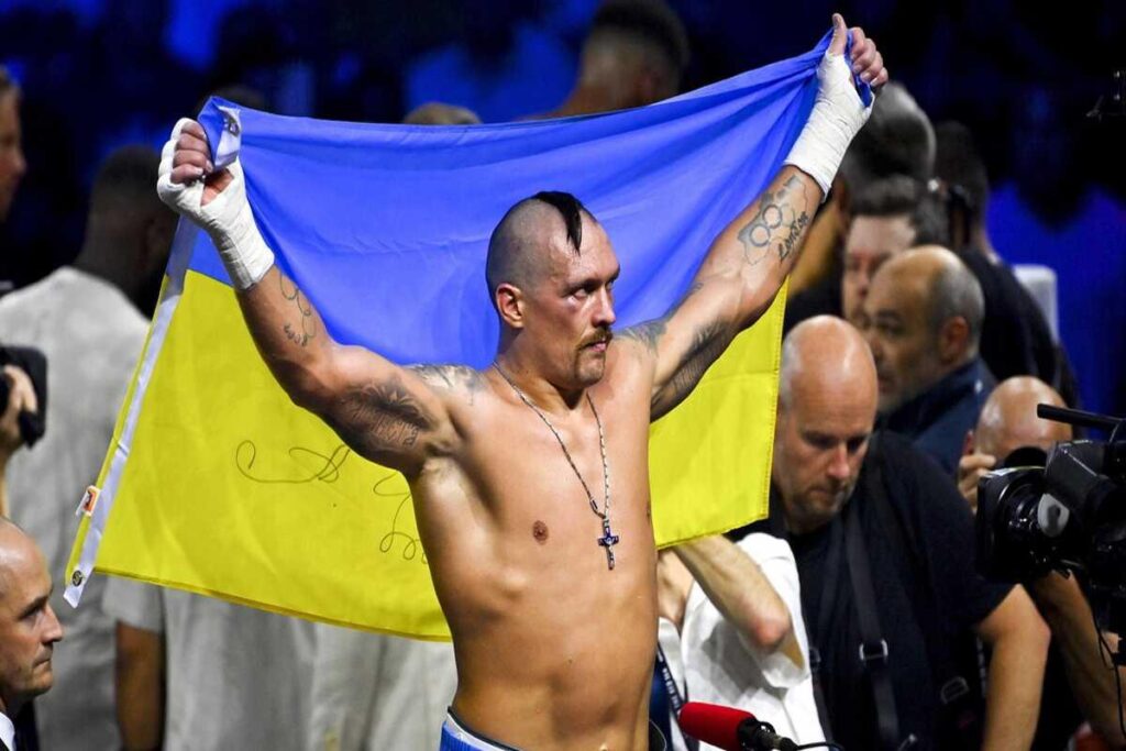 Usyk lancia un appello a Trump: fermare la guerra in Ucraina è urgente