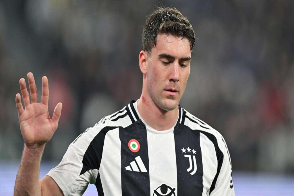 Vlahovic infortunato: la Juve perde un pezzo chiave contro il Monza