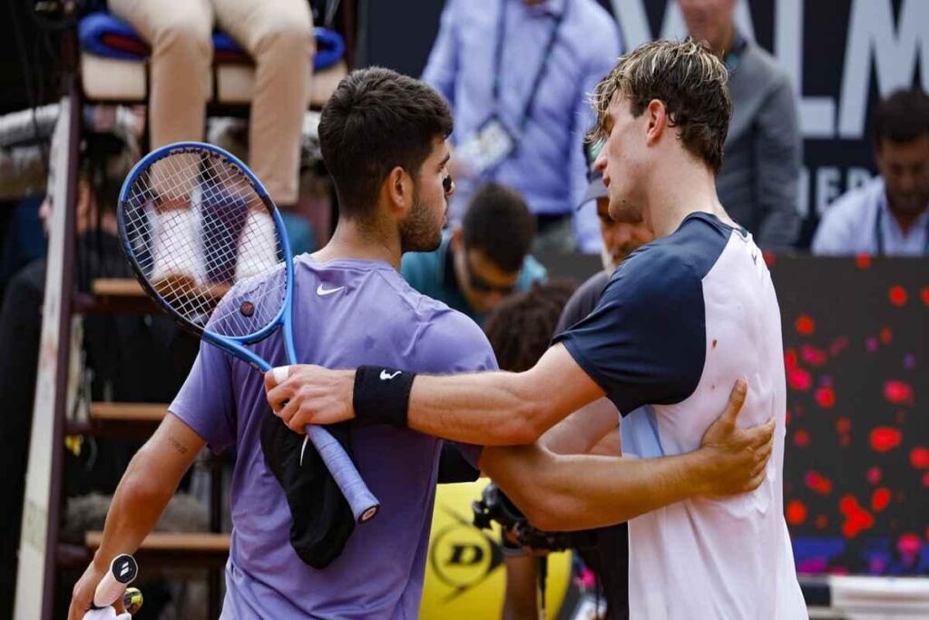 Alcaraz e Draper: una sfida che segna il futuro del tennis nel 2025