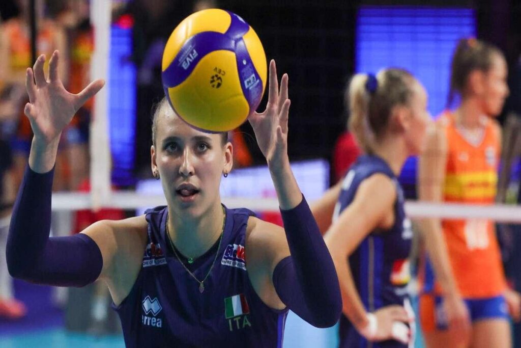 Conegliano e Scandicci si sfideranno in finale dopo il ko del VakifBank nella Champions di pallavolo