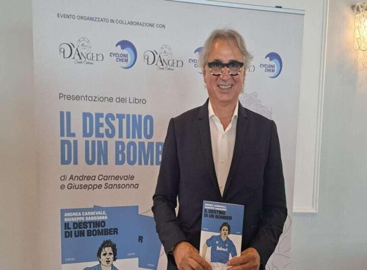 Conte: il segreto per vincere? Restare a Napoli!