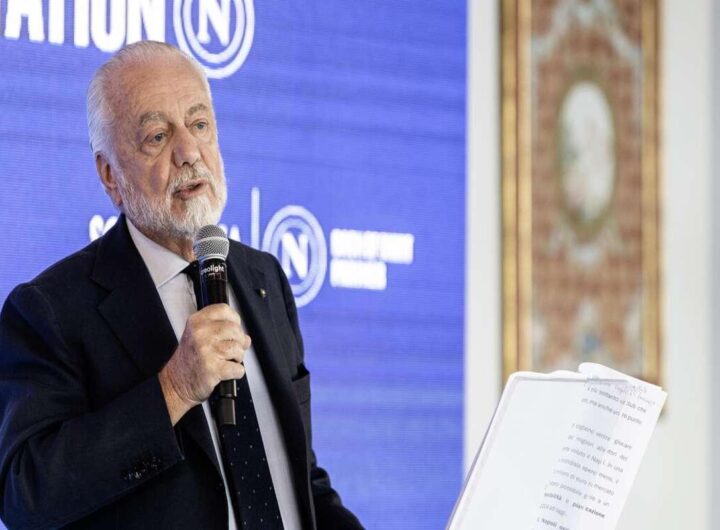 De Laurentiis: il futuro di Conte è tutto da scrivere
