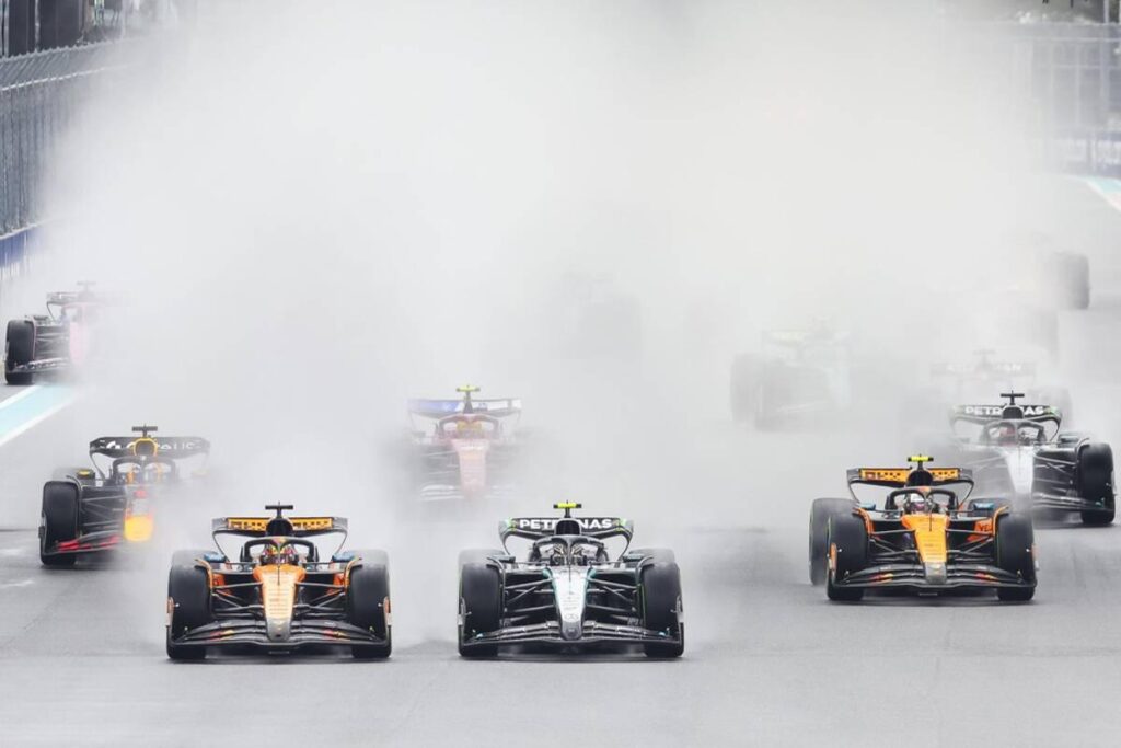 F1: Morris trionfa nella Sprint di Miami, Leclerc coinvolto in un incidente durante il riscaldamento