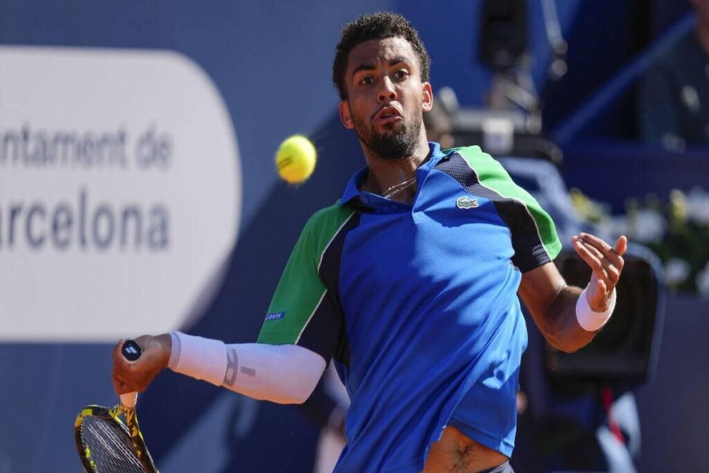 Fils conquista gli ottavi: la rimonta su Tsitsipas sorprende tutti