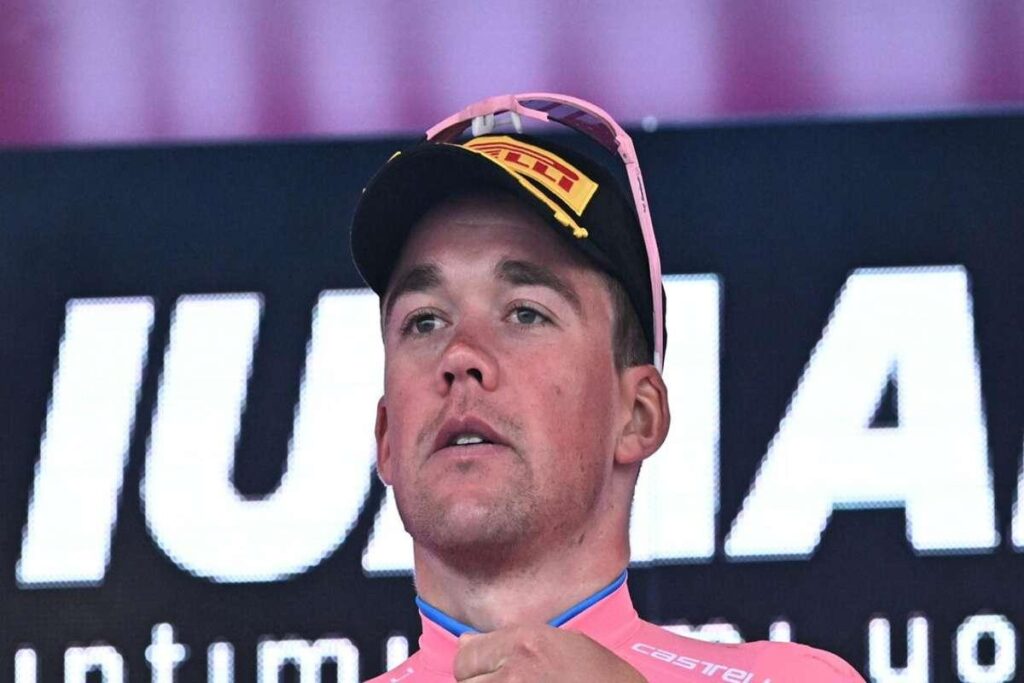 Giro d'Italia: Pedersen spiega perché neutralizzare la tappa era la scelta giusta