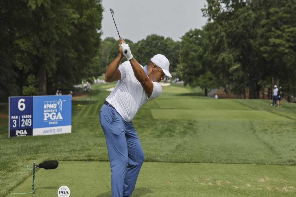 Golf: Vegas mantiene la leadership nel campionato PGA