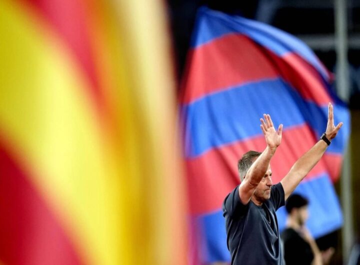 Hansi Flick firma un accordo sorprendente con il Barcellona fino al 2027