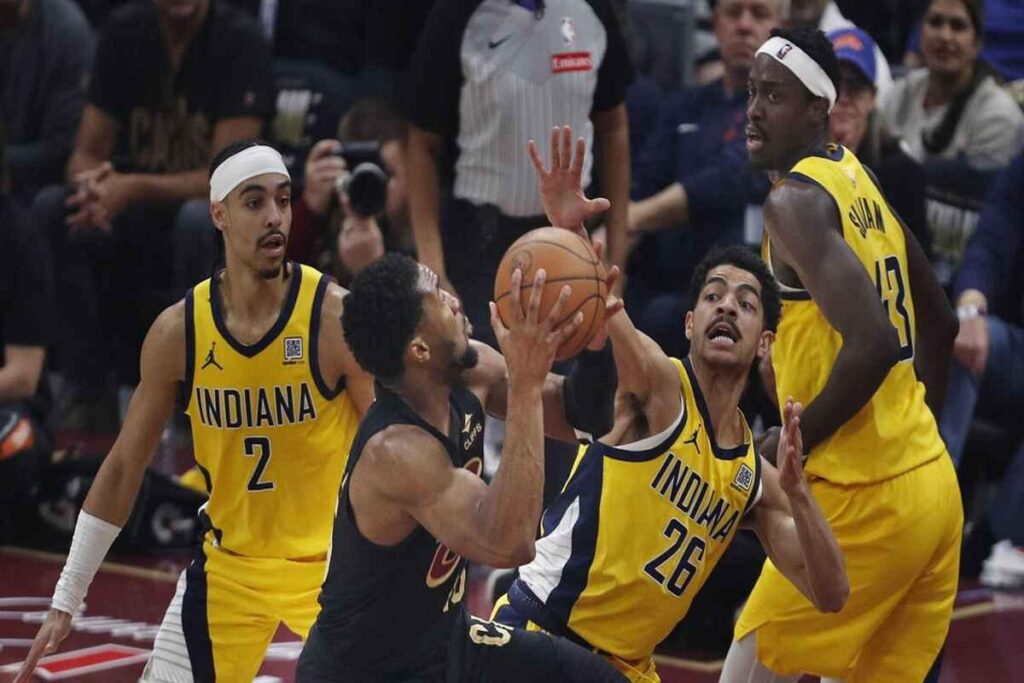 Indiana sorprende Cleveland e Oklahoma compie una rimonta epica su Denver nei playoff NBA