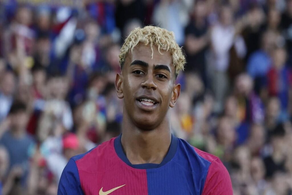 Lamine Yamal rinnova con il Barcellona: un futuro fino al 2031