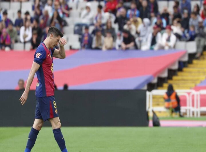 Lewandowski si unisce al gruppo: il Barcellona si prepara per la Champions