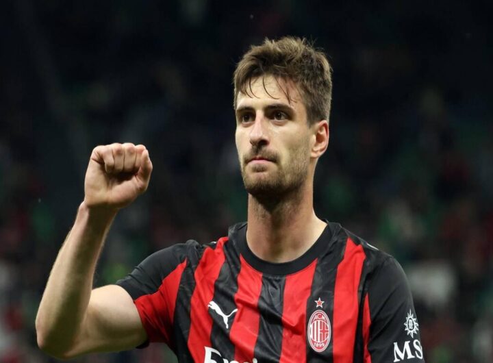 Milan-Monza 2-0: il tifo di San Siro si fa sentire con una protesta inattesa