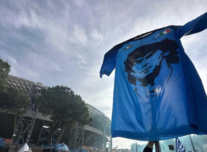 Napoli-Cagliari e Como-Inter: segui la diretta e scopri le emozioni in foto