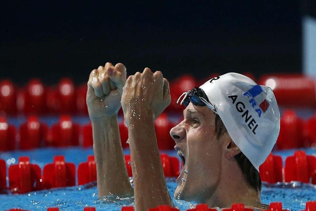 Olimpionico Agnel sotto accusa: il caso di stupro di una minore scuote il mondo del nuoto