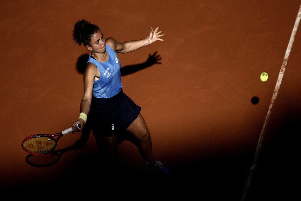 Paolini conquista gli ottavi di finale dopo il ko di Starodubtseva al Roland Garros
