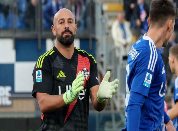 Pepe Reina in porta per l'addio: Como sfida l'Inter in un match emozionante
