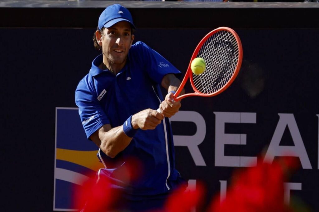 Roland Garros: una battaglia epica, Passaro si arrende all'olandese De Jong dopo cinque set emozionanti