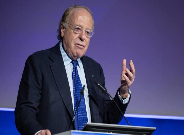 Scaroni risponde a Boban: Non capiamo di calcio? Parla di se stesso