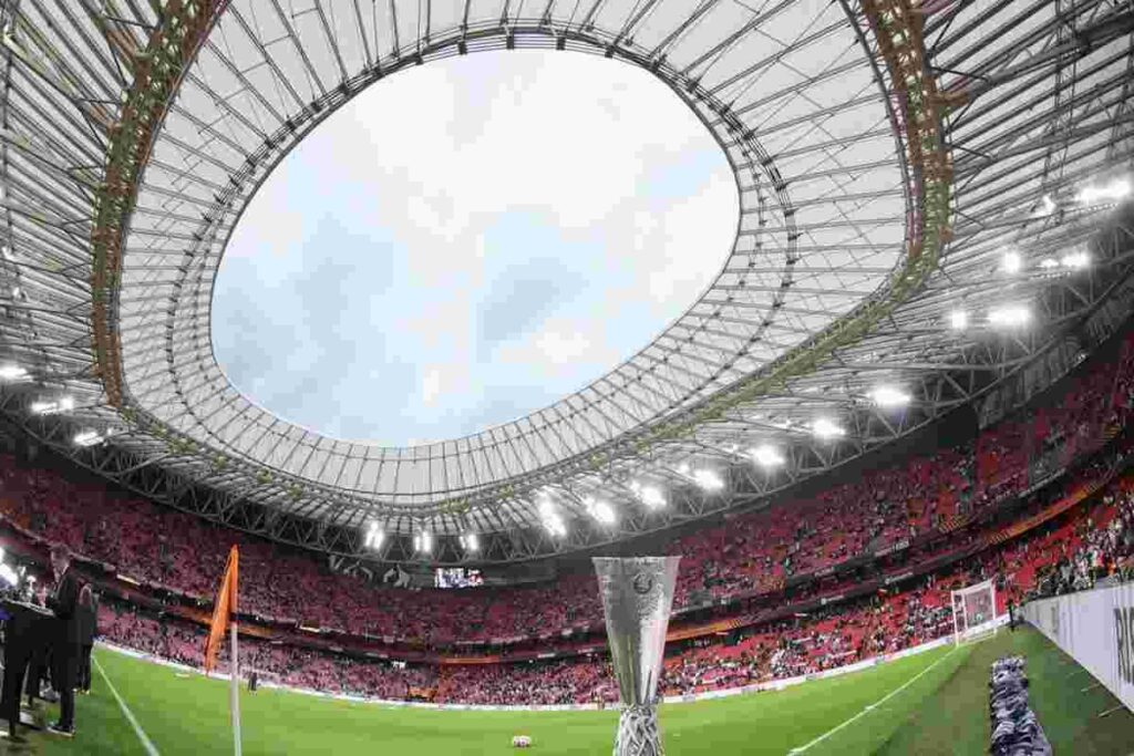Tottenham e Manchester United si sfidano nella finale di Europa League: segui la diretta!